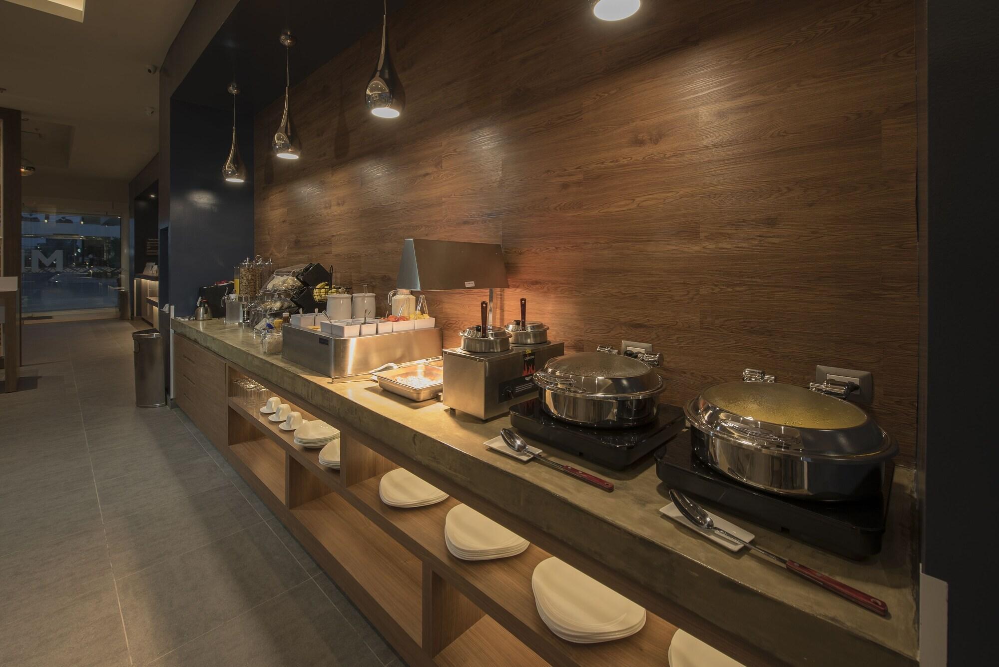 Microtel Inn & Suites By Wyndham איראפואטו מראה חיצוני תמונה