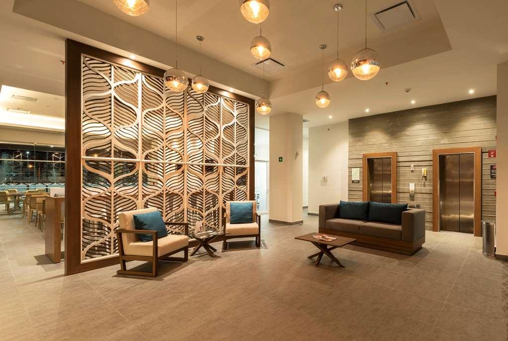 Microtel Inn & Suites By Wyndham איראפואטו מראה פנימי תמונה