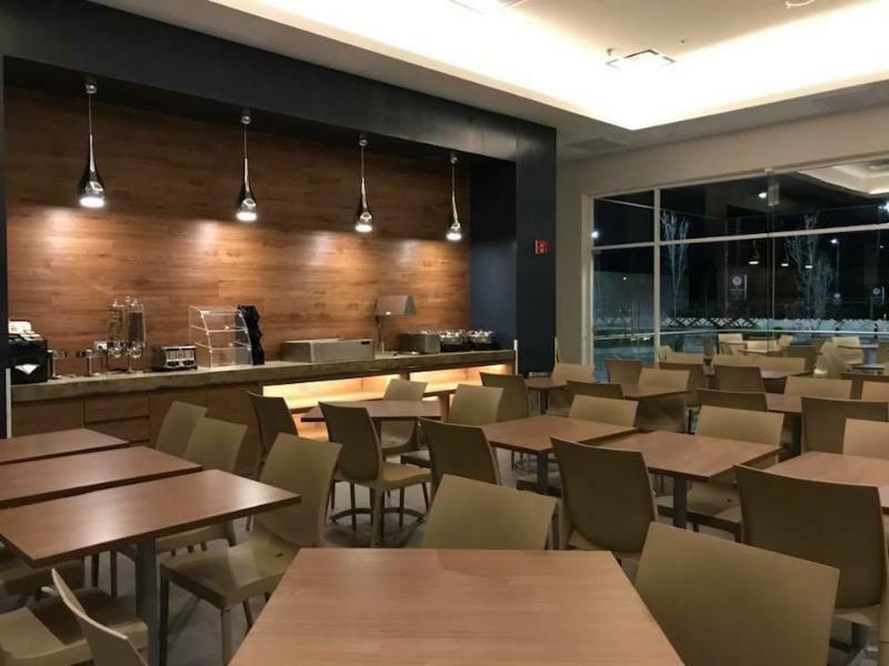 Microtel Inn & Suites By Wyndham איראפואטו מראה חיצוני תמונה