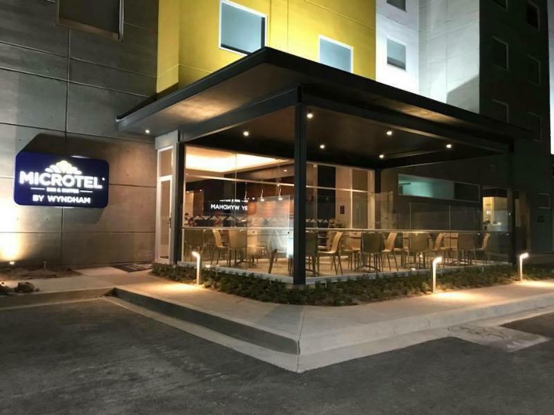 Microtel Inn & Suites By Wyndham איראפואטו מראה חיצוני תמונה