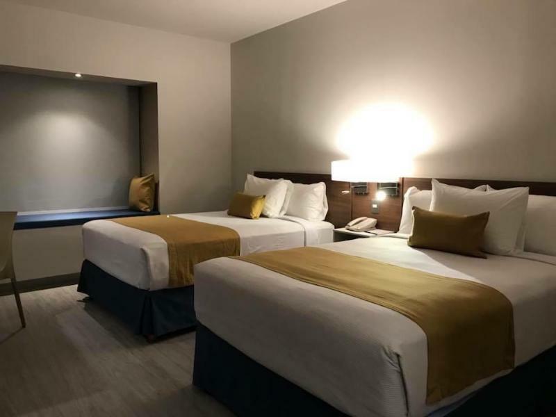 Microtel Inn & Suites By Wyndham איראפואטו מראה חיצוני תמונה