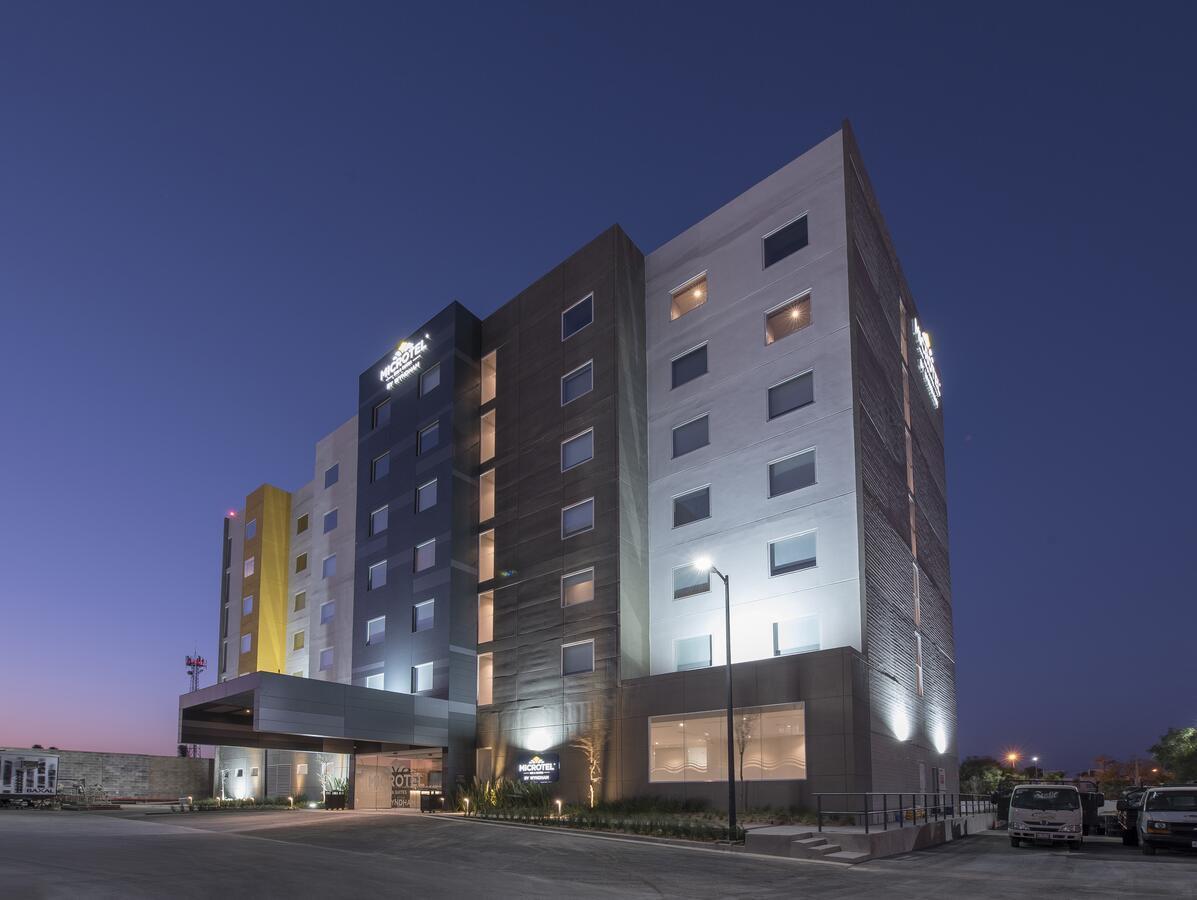 Microtel Inn & Suites By Wyndham איראפואטו מראה חיצוני תמונה